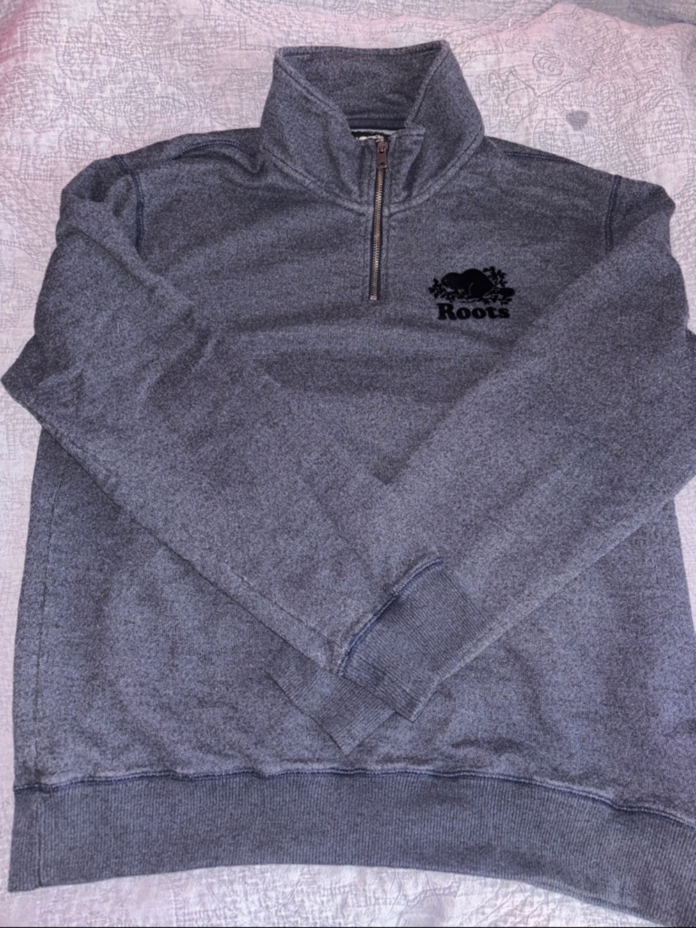 Roots Men's Navy Blue Quarter-Zip Sweater